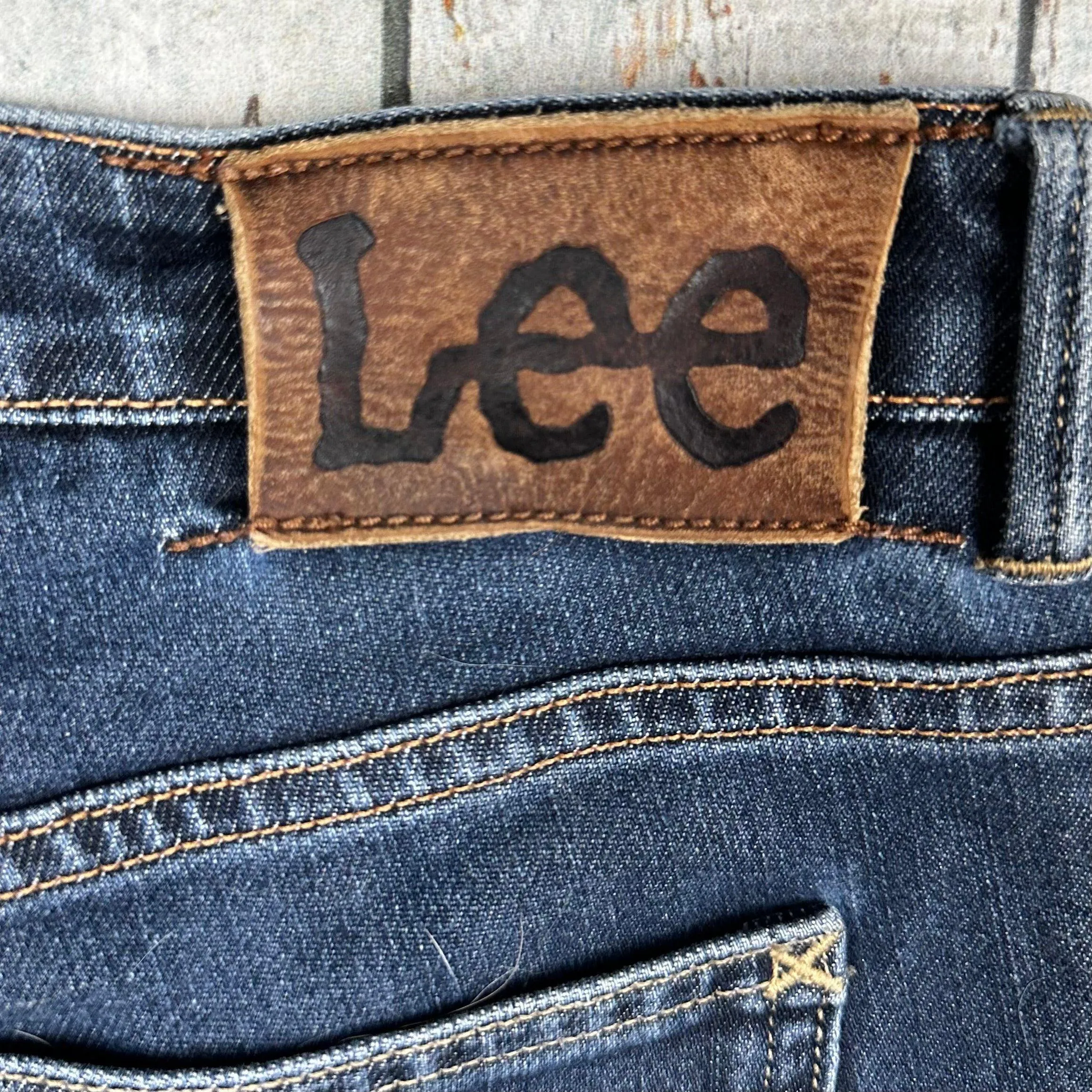 Lee Jeans Vintage Wash ' Bootcut L2 ' Stretch  Jeans- Size 12